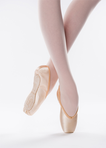 freed wide fitting dance shoes