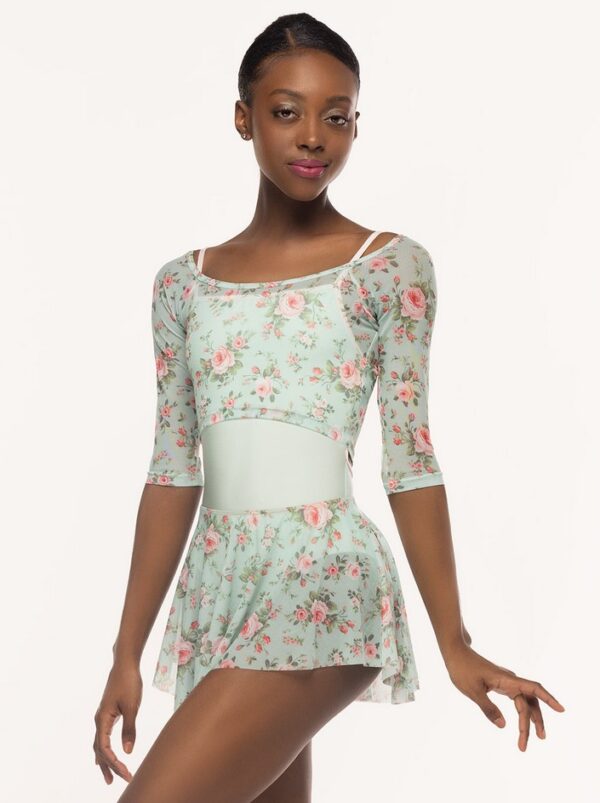 Eleve Raglan Crop Top